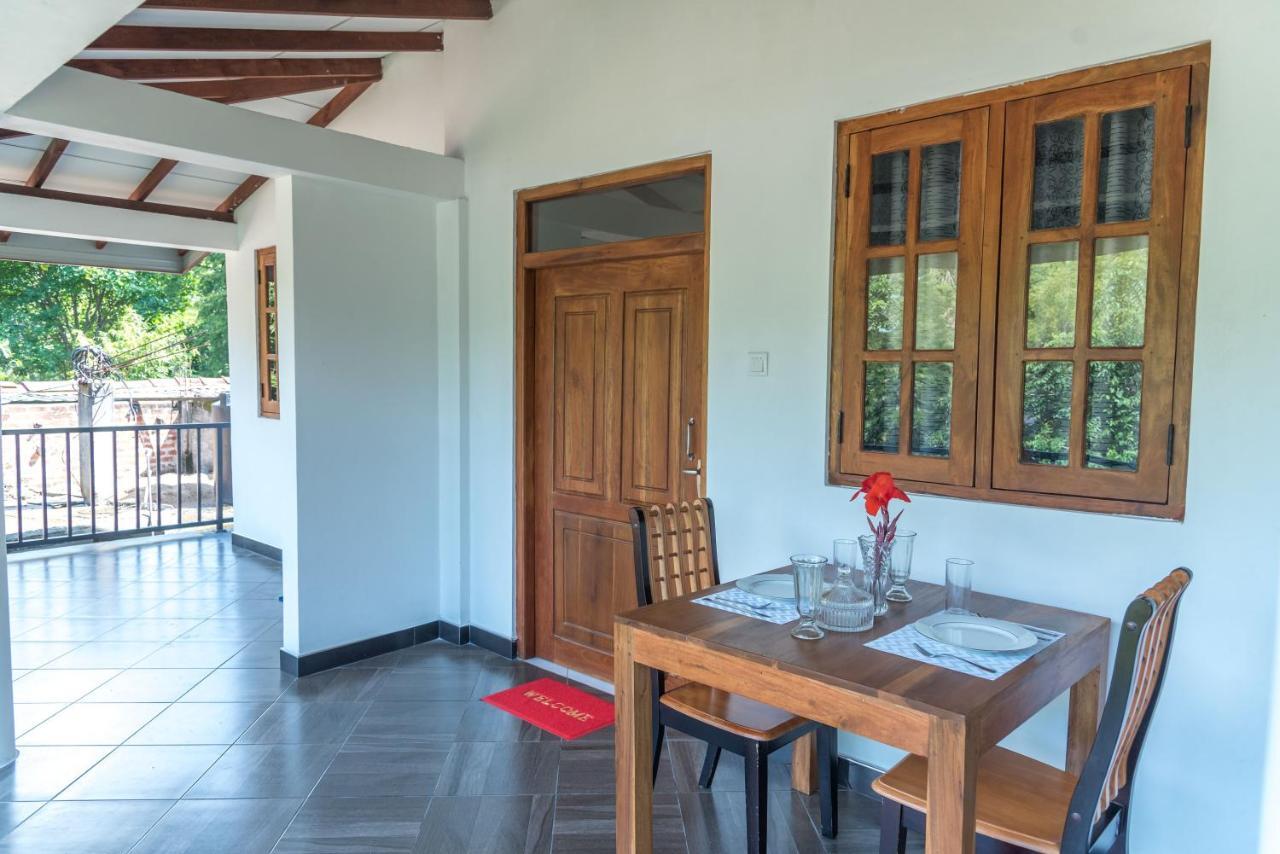 Autumn Home Stay Дамбулла Экстерьер фото