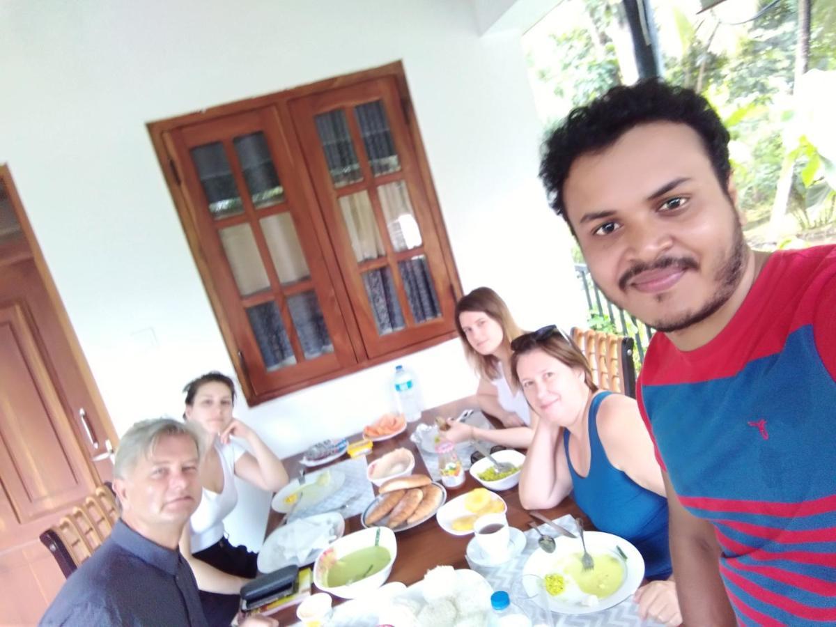 Autumn Home Stay Дамбулла Экстерьер фото